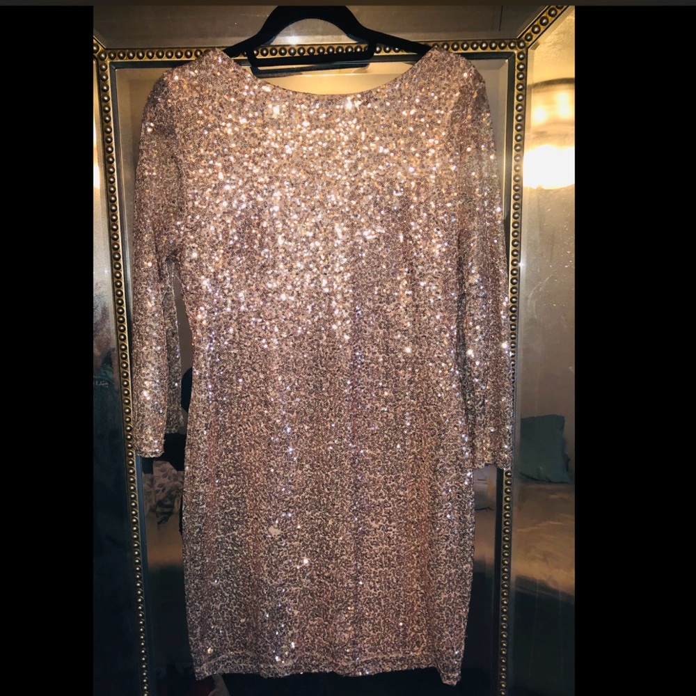Super cute beige sequence dress